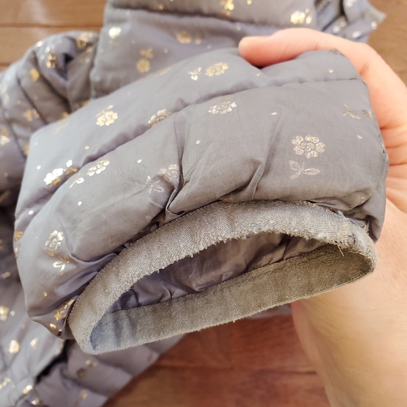 GapKids lightweight puffer jacket - Picture 6 of 6